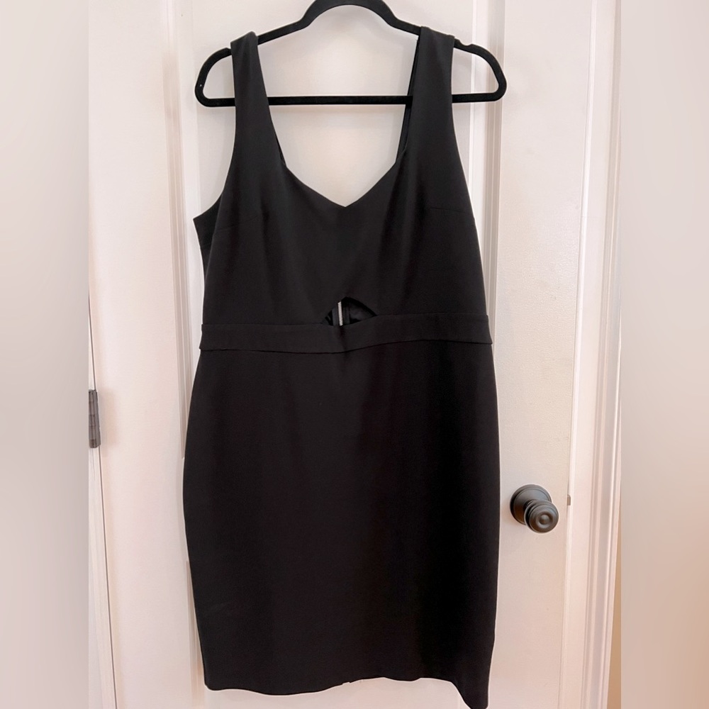 Express Keyhole Sleeveless Dress